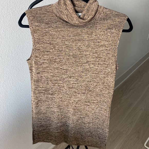 NWT- Veronica Beard - Sleeveless Turtleneck - Picture 4 of 8